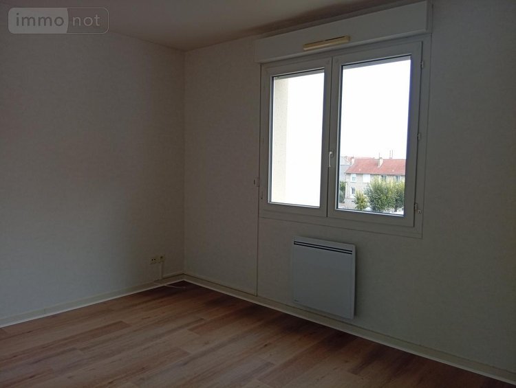 Location appartement Reims 51100 Marne 56 m2 2 pièces 735 euros