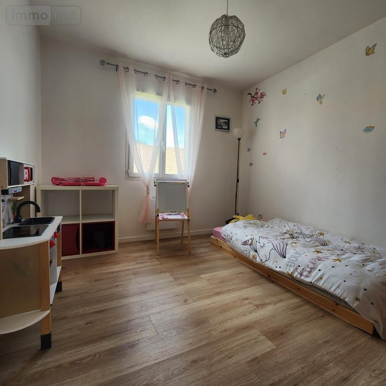 Maison a vendre Saint-Aubin-des-Coudrais 72400 Sarthe 90 m2 5 pièces 147000 euros