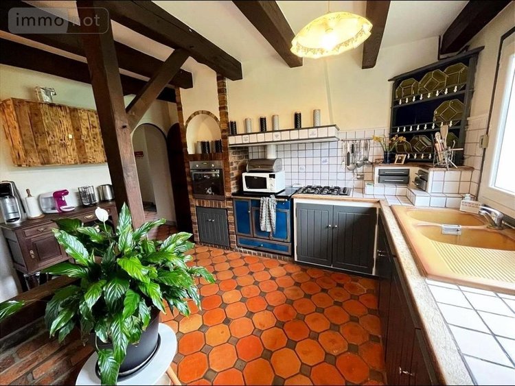 Maison a vendre Langoat 22450 Côtes-d'Armor 196 m2 11 pièces 353600 euros