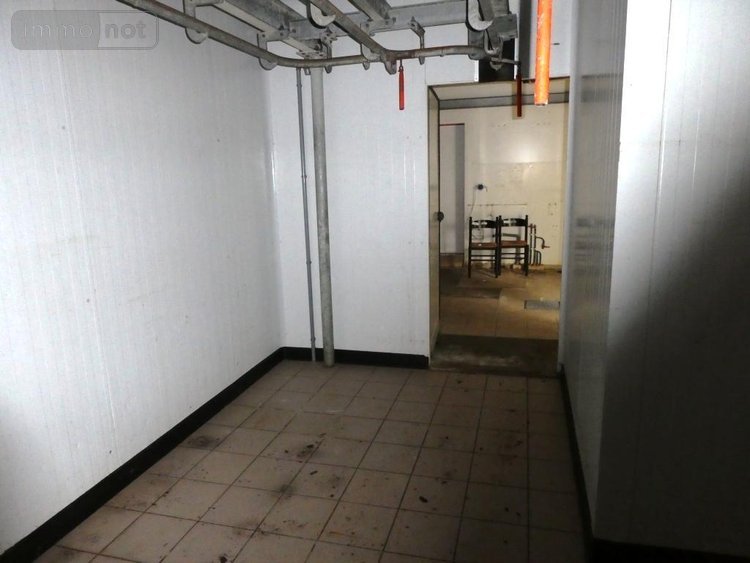 Fonds et murs commerciaux a vendre Saint-Jean-Brévelay 56660 Morbihan 200 m2  116200 euros