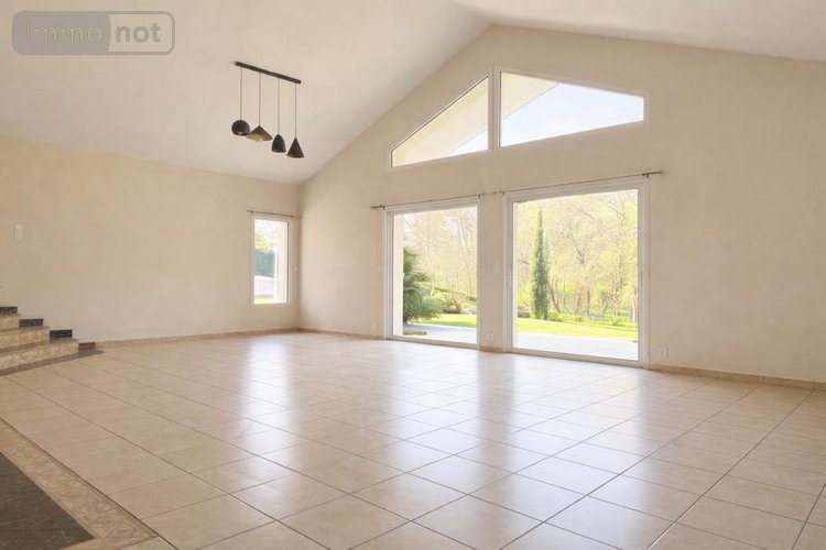 Maison a vendre Cholet 49300 Maine-et-Loire 193 m2 6 pièces 489000 euros