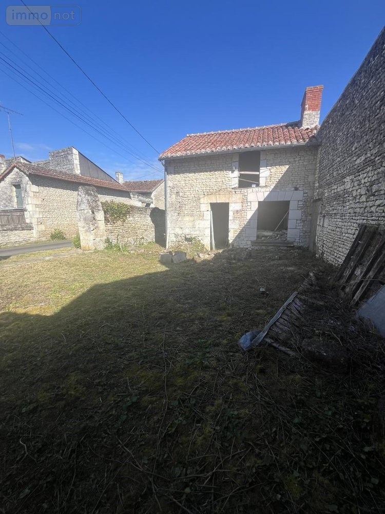 Maison a vendre La Tour-Saint-Gelin 37120 Indre-et-Loire 200 m2  95400 euros