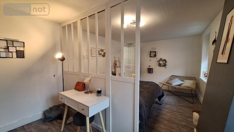 Maison a vendre Bâgé-le-Châtel 01380 Ain 120 m2  227900 euros