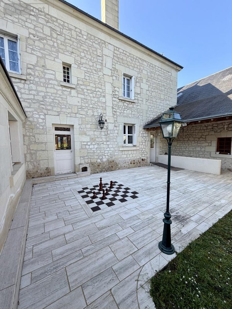 Maison a vendre Bourgueil 37140 Indre-et-Loire 297 m2  453200 euros