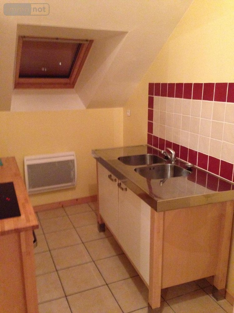 Immeuble a vendre Loudéac 22600 Côtes-d'Armor 170 m2  317200 euros