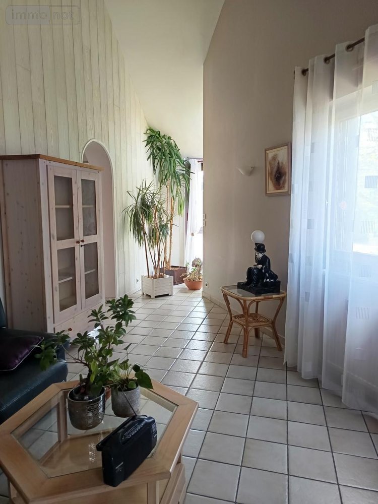Maison a vendre Le Mené 22330 Côtes-d'Armor 210 m2  157940 euros