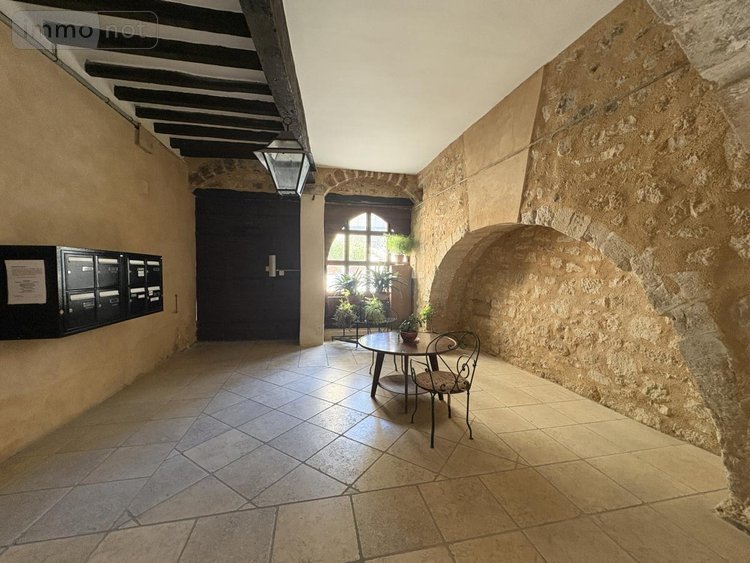 Appartement a vendre Forcalquier 04300 Alpes-de-Haute-Provence 28 m2 1 pièce 92200 euros