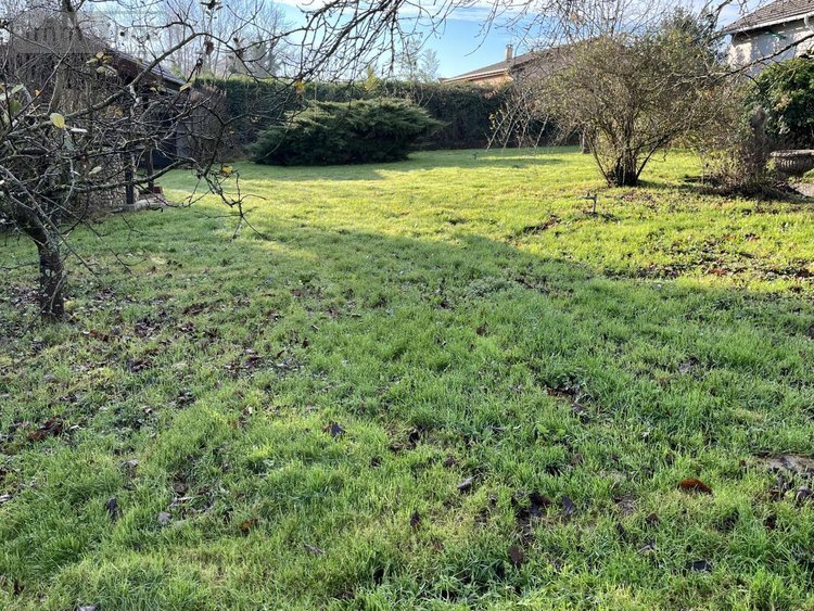 Terrain a batir a vendre Saint-Éloi 01800 Ain 618 m2  140000 euros