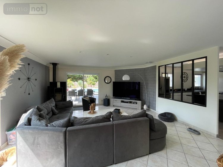 Maison a vendre Sainte-Radégonde-des-Noyers 85450 Vendée 159 m2 5 pièces 416000 euros