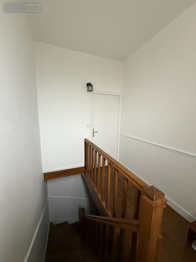 Immeuble a vendre Villers-Bretonneux 80800 Somme 220 m2  333000 euros