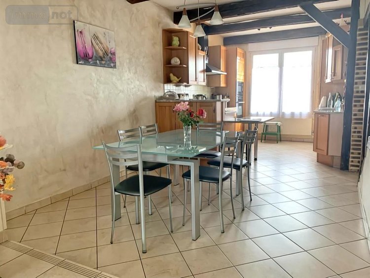 Maison a vendre Châlons-en-Champagne 51000 Marne 140 m2 7 pièces 273680 euros