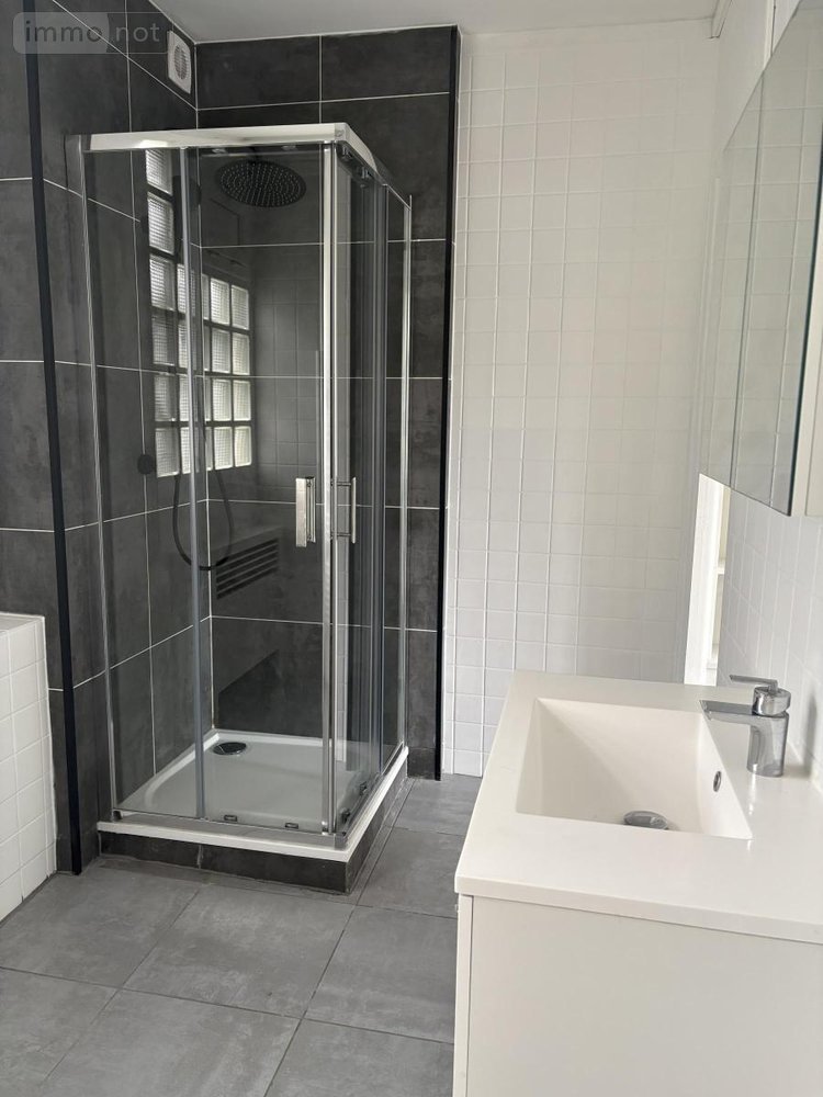 Location appartement Lens 62300 Pas-de-Calais 68 m2 3 pièces 750 euros