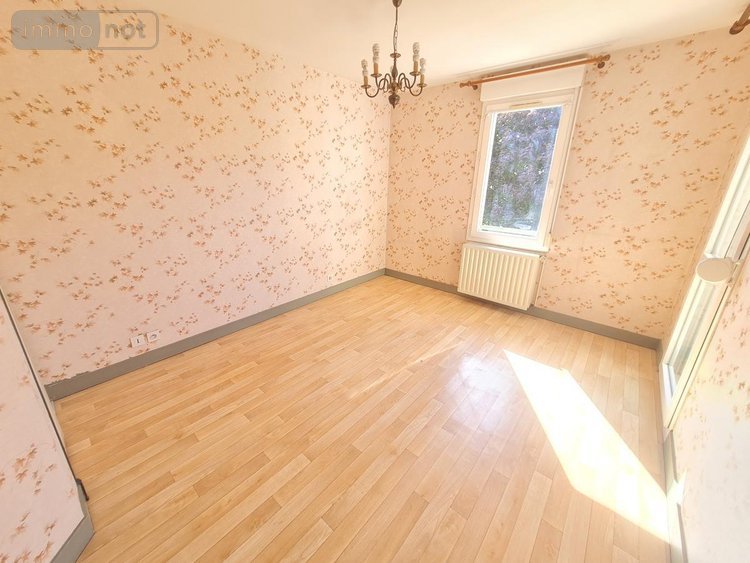 Location appartement Montoire-sur-le-Loir 41800 Loir-et-Cher 64 m2 3 pièces 465 euros
