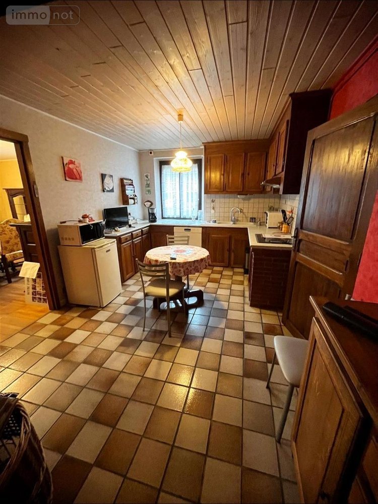 Maison a vendre Saint-Aubin 39410 Jura 194 m2 6 pièces 200000 euros