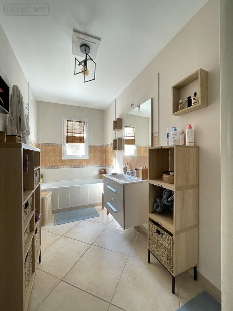 Maison a vendre Montfort-le-Gesnois 72450 Sarthe 167 m2 6 pièces 270400 euros