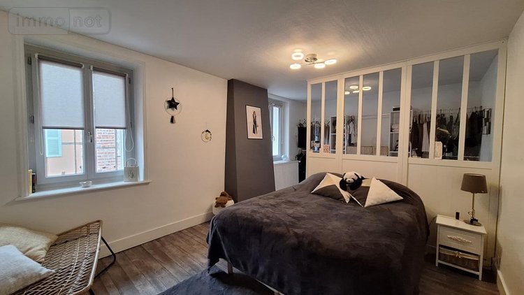 Maison a vendre Bâgé-le-Châtel 01380 Ain 120 m2  227900 euros