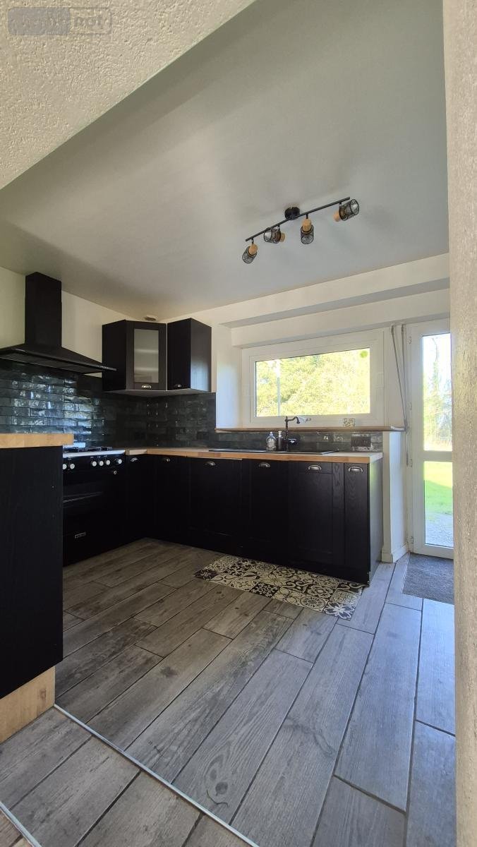 Maison a vendre Saint-Sauveur 29400 Finistère 104 m2 5 pièces 161975 euros