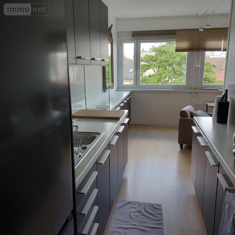 Location appartement Reims 51100 Marne 58 m2 2 pièces 795 euros