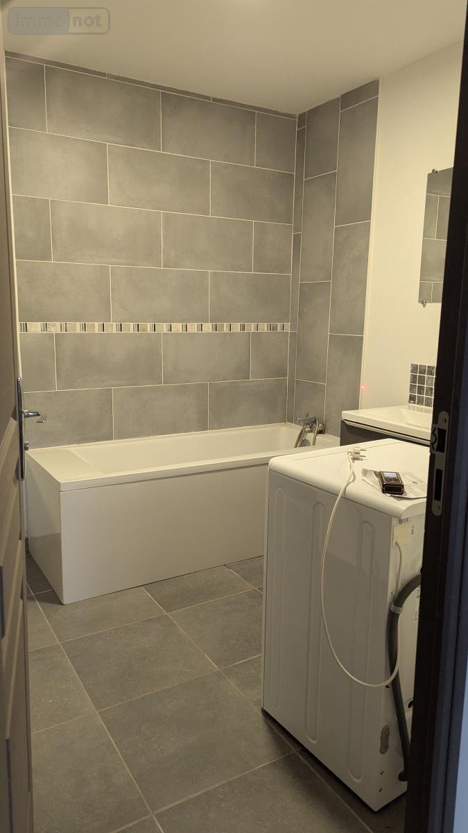 Location maison Raillencourt-Sainte-Olle 59554 Nord 63 m2  680 euros