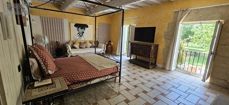 Maison a vendre Vergèze 30310 Gard 360 m2 9 pièces 1248500 euros