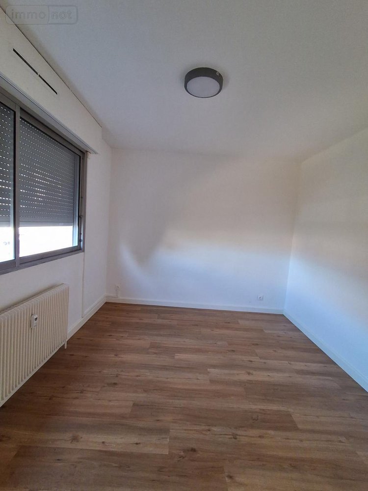 Location appartement Bourg-en-Bresse 01000 Ain 99 m2  1145 euros