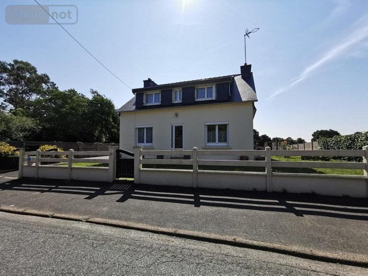 Maison a vendre Bégard 22140 Côtes-d'Armor 113 m2 8 pièces 181000 euros