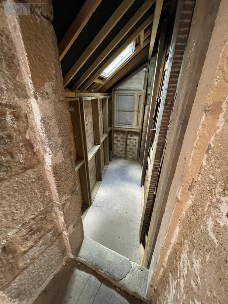 Immeuble a vendre Dinan 22100 Côtes-d'Armor 134 m2  229000 euros