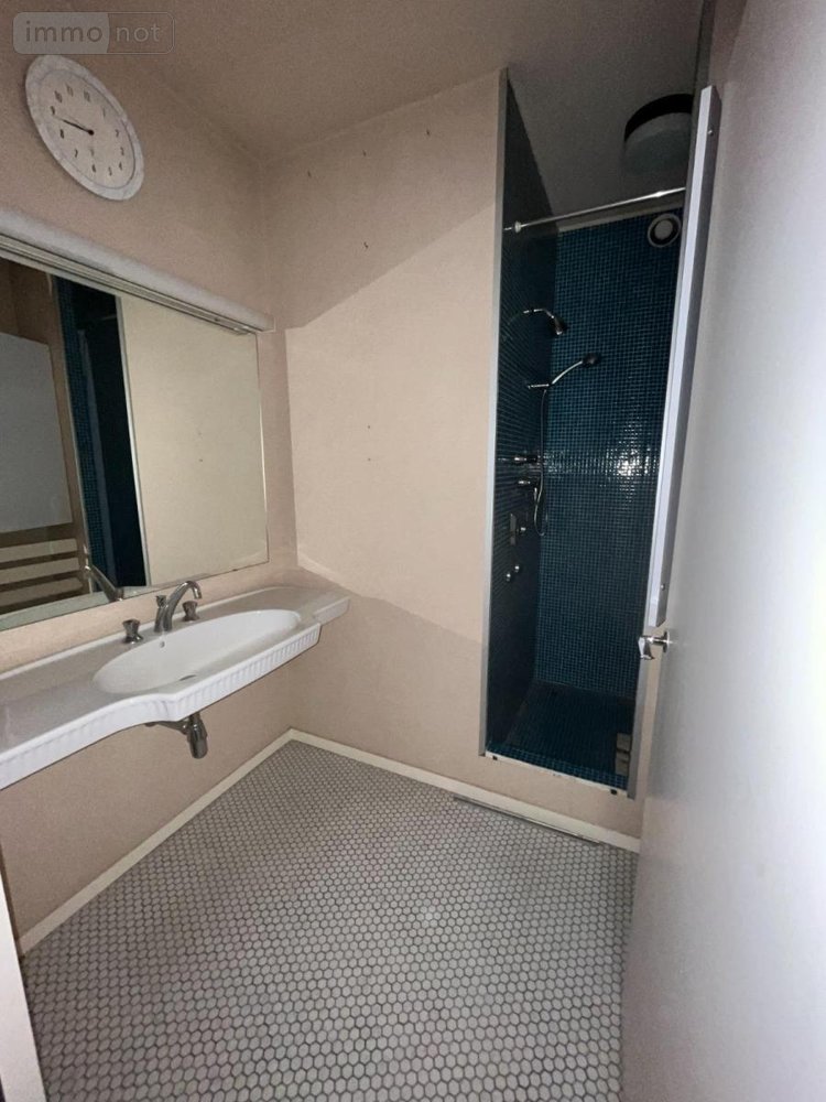 Immeuble a vendre Besançon 25000 Doubs 1408 m2  2300000 euros