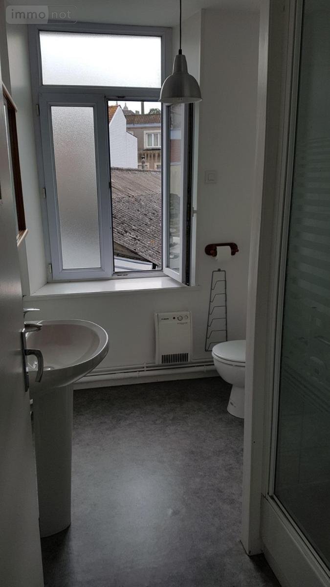 Location appartement Boulogne-sur-Mer 62200 Pas-de-Calais 39 m2 2 pièces 605 euros