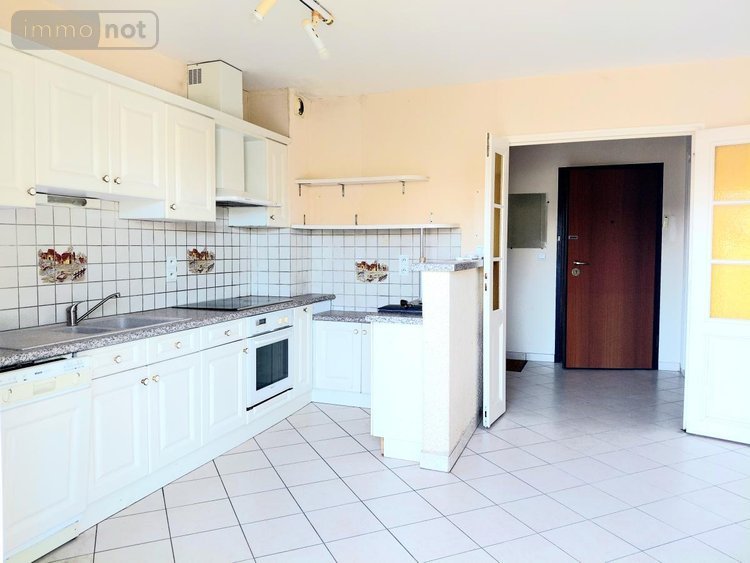 Appartement a vendre Mamers 72600 Sarthe 70 m2 2 pièces 96300 euros