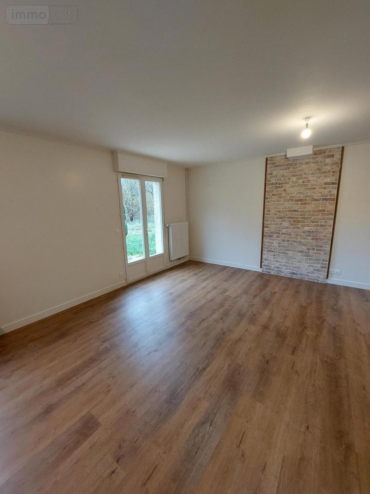 Location maison Heutrégiville 51110 Marne 63 m2 4 pièces 850 euros