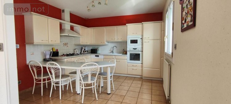 Maison a vendre Les Ponts-de-Cé 49130 Maine-et-Loire 99 m2 5 pièces 335360 euros
