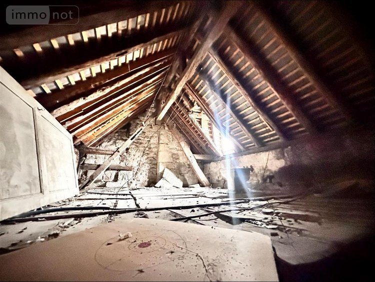 Immeuble a vendre Azay-le-Rideau 37190 Indre-et-Loire 80 m2  167800 euros