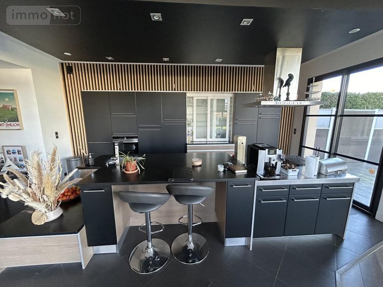 Maison a vendre Nuillé-sur-Vicoin 53970 Mayenne 281 m2 8 pièces 543400 euros