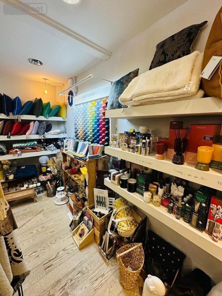 Fonds et murs commerciaux a vendre Barneville-Carteret 50270 Manche 50 m2  53000 euros