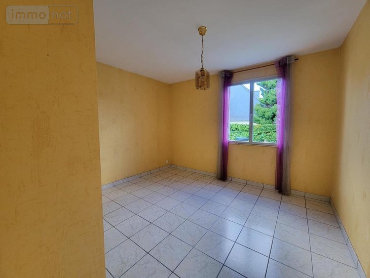 Maison a vendre Carhaix-Plouguer 29270 Finistère 89 m2 5 pièces 95260 euros