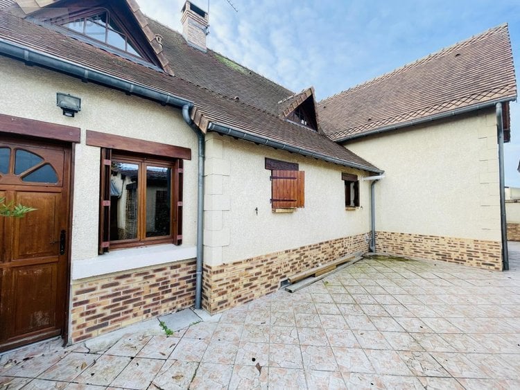 Maison a vendre Le Manoir 27460 Eure 141 m2 6 pièces 240000 euros
