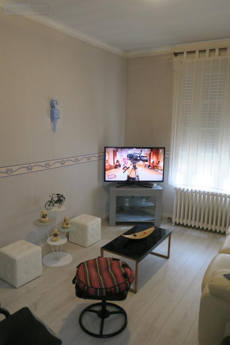 Immeuble a vendre Bourges 18000 Cher 244 m2  343200 euros