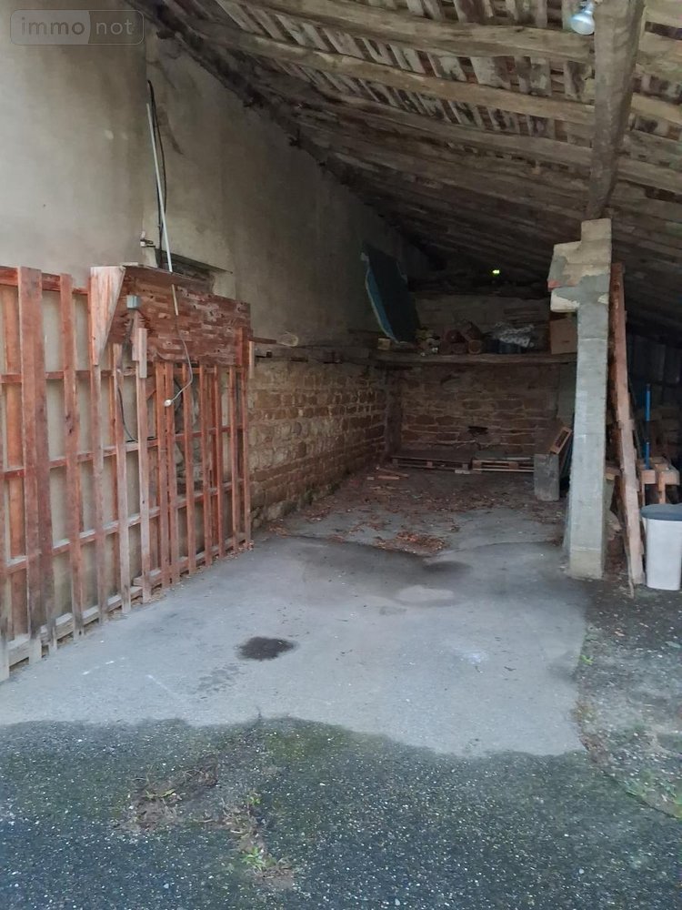 Location appartement Hautecourt-Romanèche 01250 Ain 96 m2  750 euros