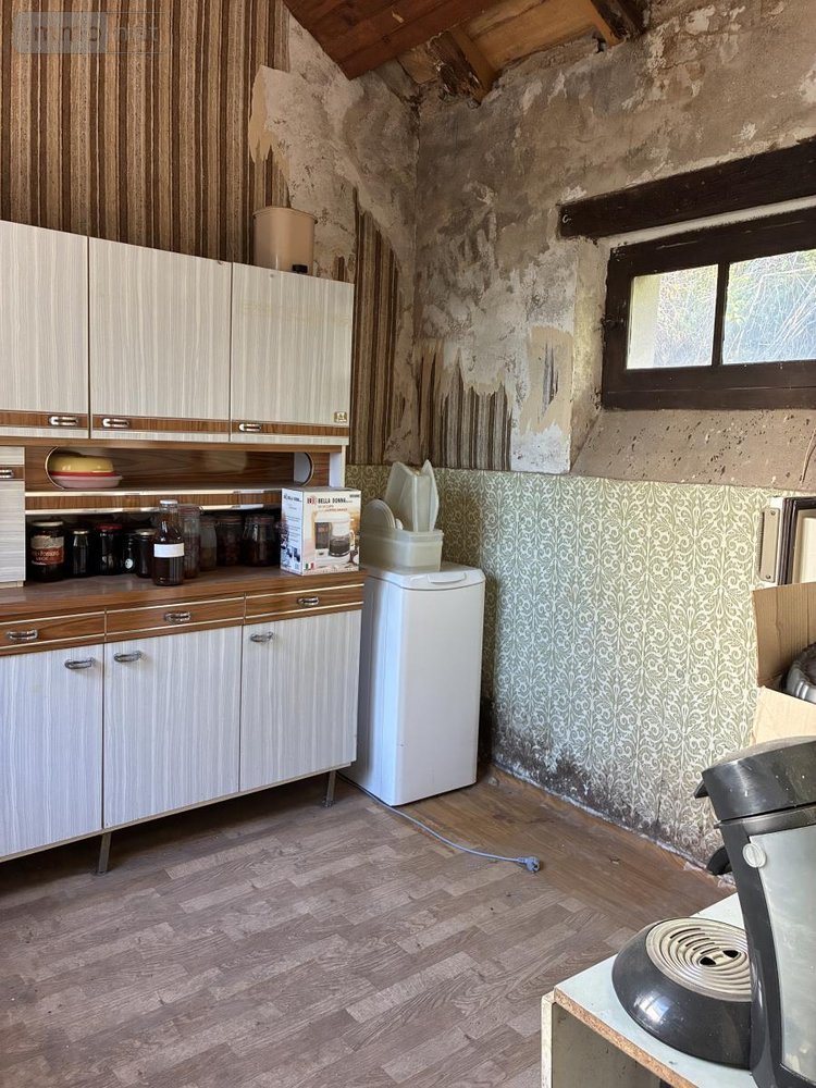 Maison a vendre Saint-Victor-et-Melvieu 12400 Aveyron 361 m2 10 pièces 120000 euros