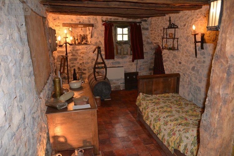 Maison a vendre Saint-Loup-du-Dorat 53290 Mayenne 343 m2 13 pièces 228800 euros