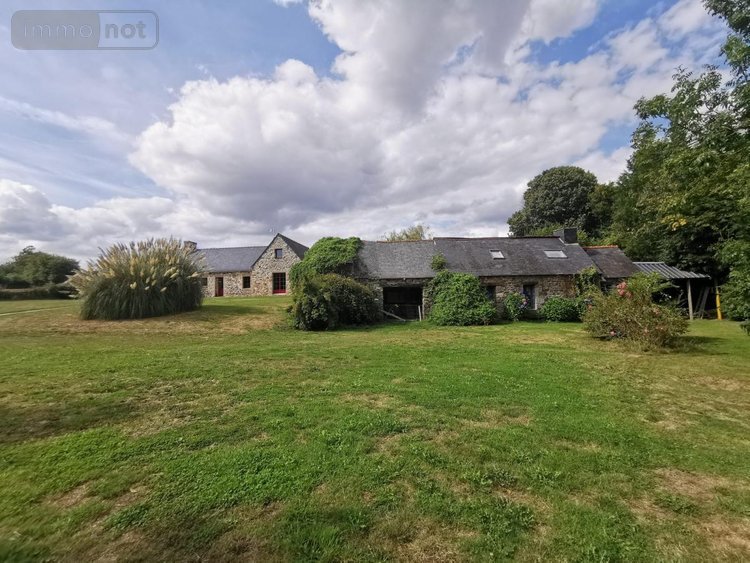 Maison a vendre Bégard 22140 Côtes-d'Armor 113 m2 5 pièces 342500 euros