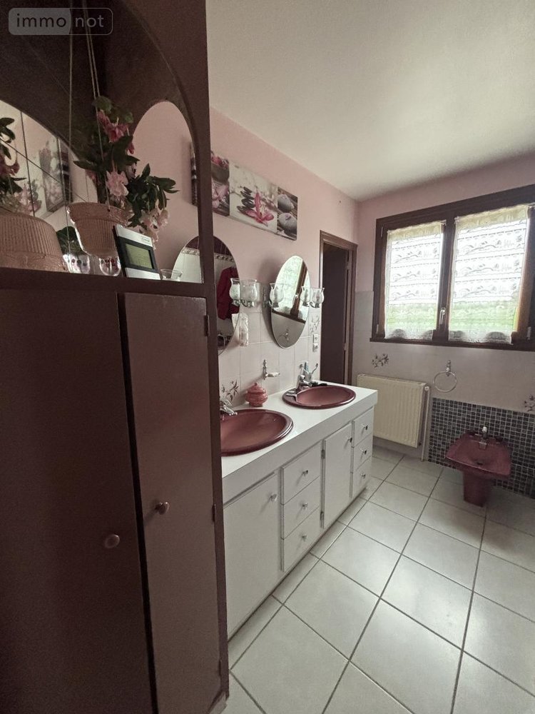 Maison a vendre Mazé Milon 49630 Maine-et-Loire 206 m2 8 pièces 310500 euros