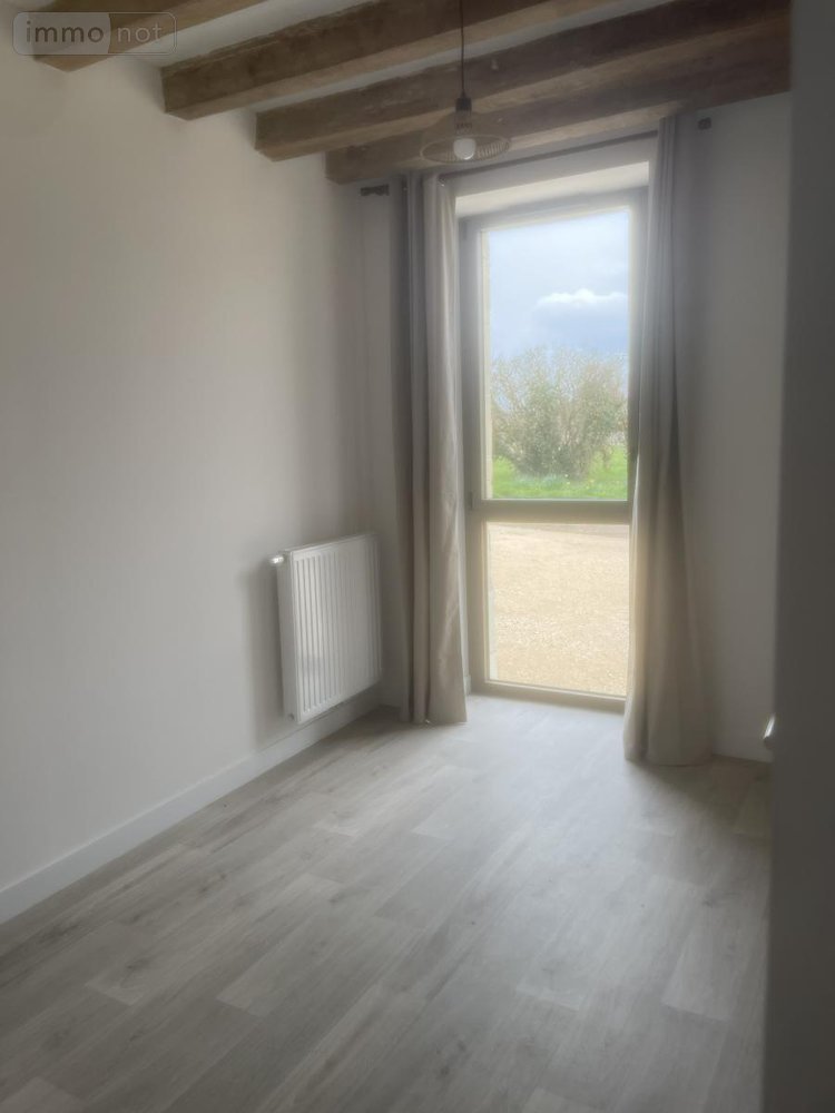 Location maison Reugny 37380 Indre-et-Loire 91 m2 4 pièces 1100 euros