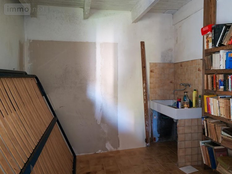 Maison a vendre Le Cloître-Saint-Thégonnec 29410 Finistère 95 m2  73780 euros