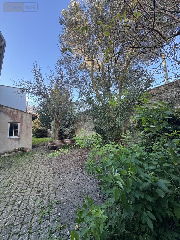 Maison a vendre Saint-Martin-de-Ré 17410 Charente-Maritime 150 m2 8 pièces 1141800 euros