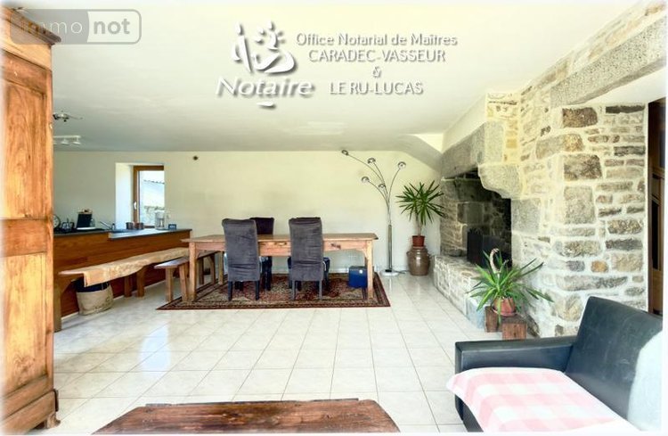 Maison a vendre Plounévez-Lochrist 29430 Finistère 102 m2  359350 euros