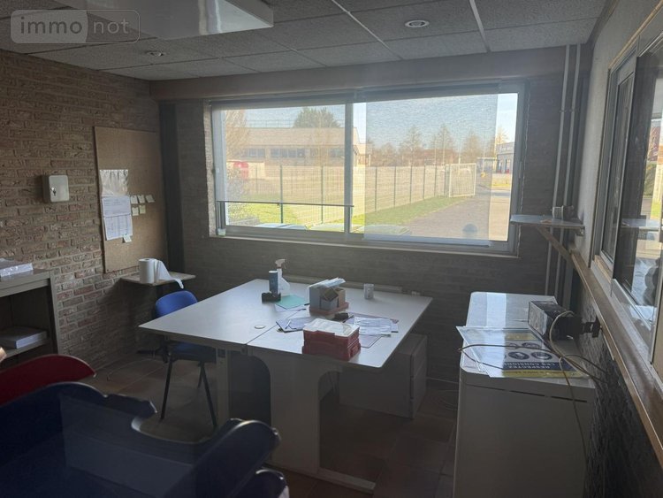 Location fonds et murs commerciaux Cambrai 59400 Nord 700 m2  4500 euros