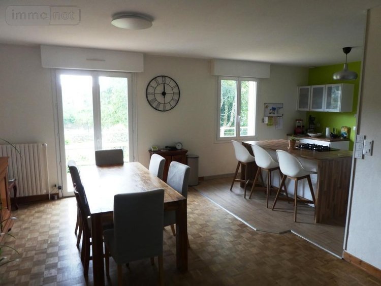 Maison a vendre Guémené-sur-Scorff 56160 Morbihan 203 m2 8 pièces 259370 euros