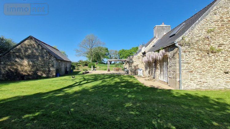 Maison a vendre Plougonven 29640 Finistère 159 m2 8 pièces 399380 euros